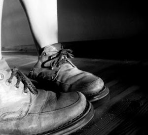 Small_Feet_Into_Big_Shoes_by_Klakikocia